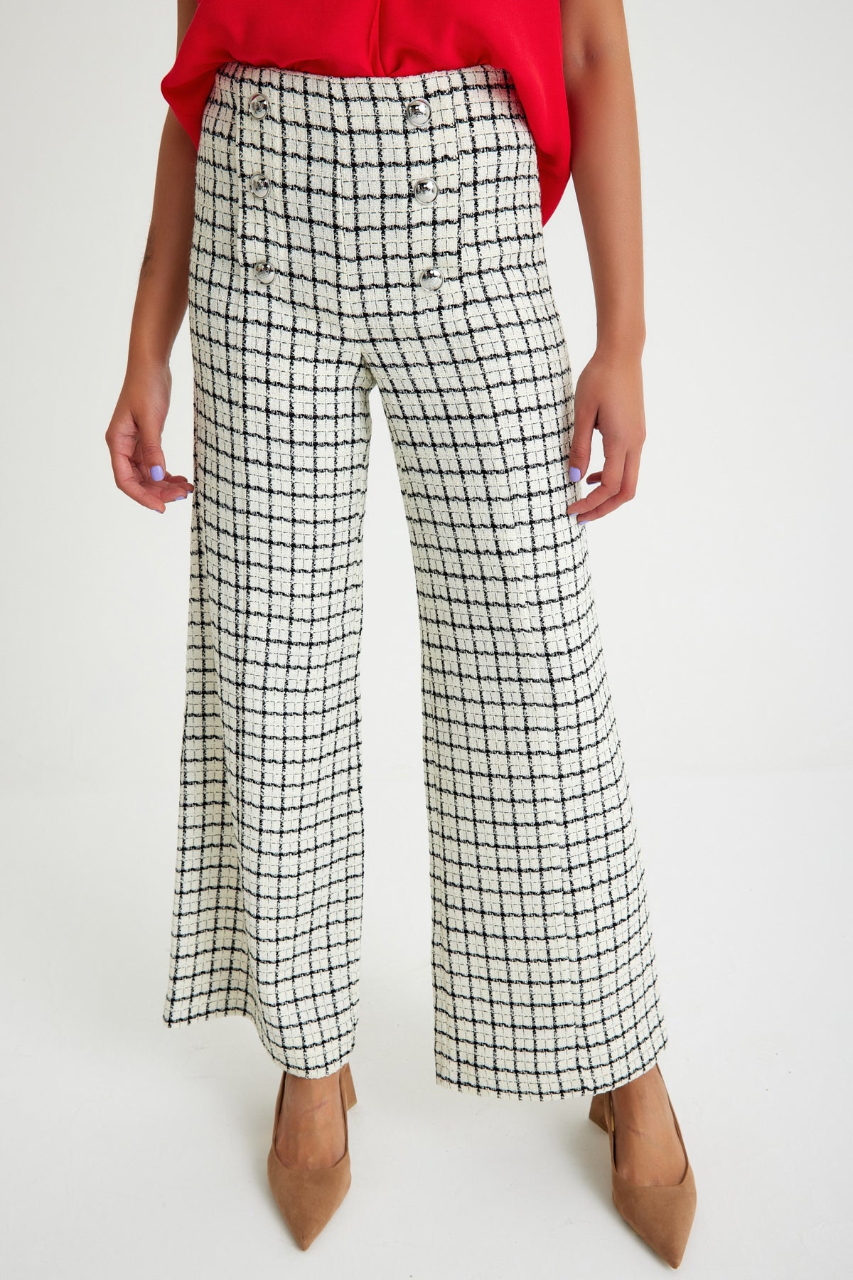 White Checked Side Hidden Zippered Trousers