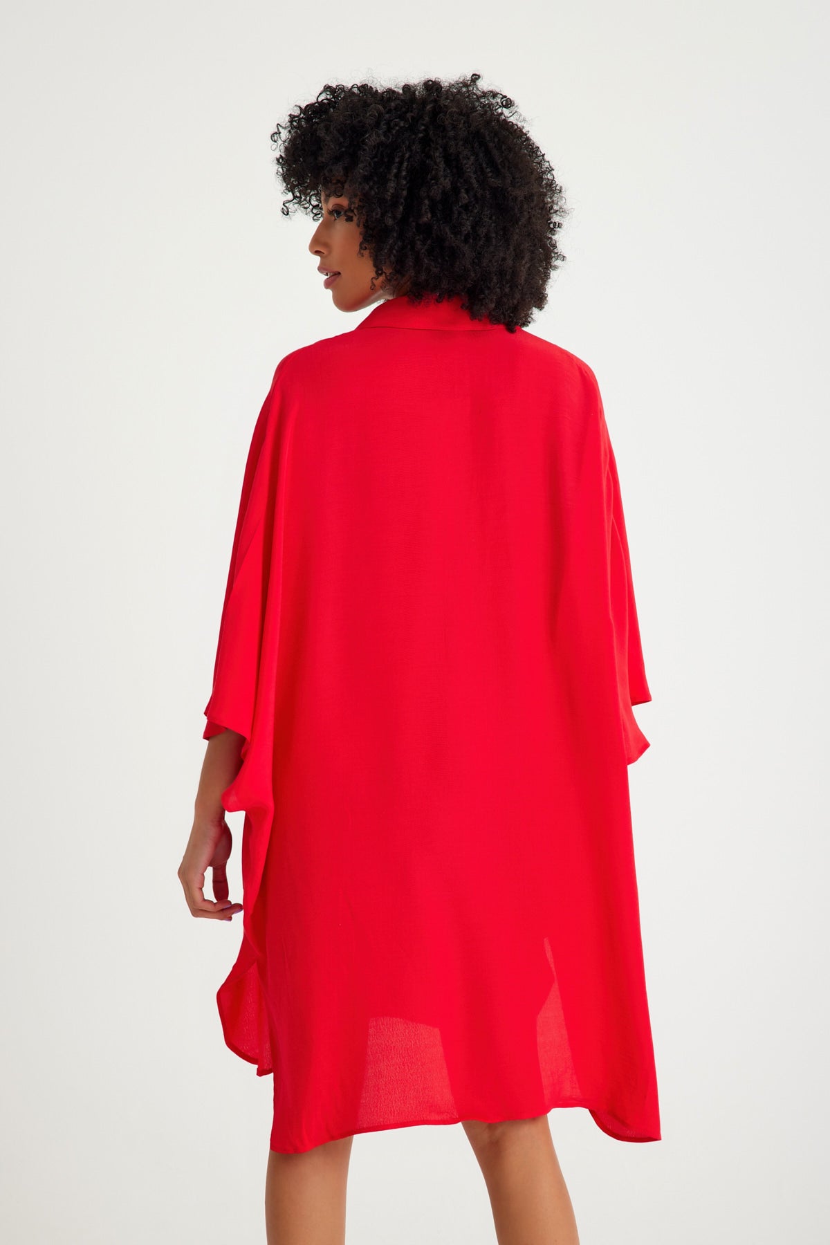 Kırmızı Gömlek Yaka Kısa Plaj Elbisesi