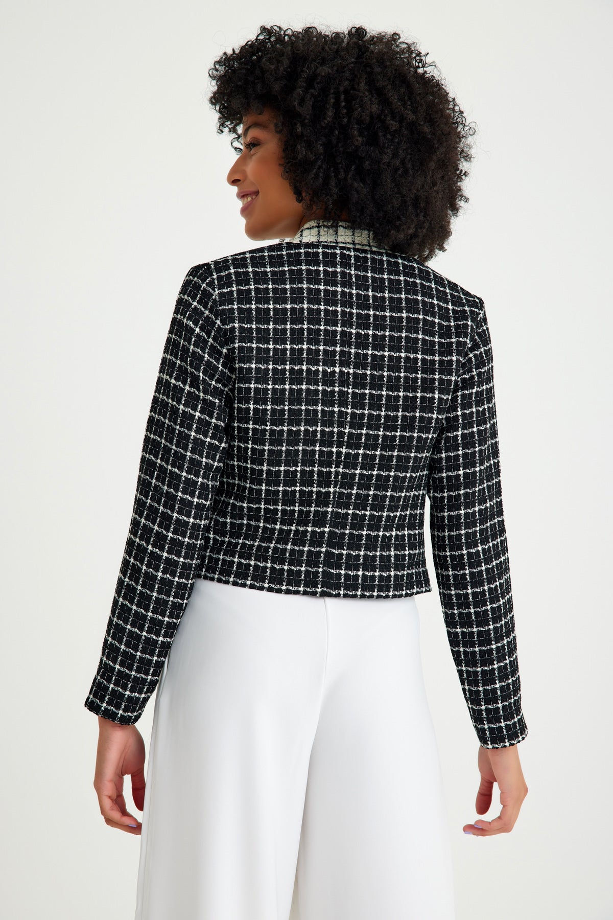 Siyah Beyaz Ekoseli Kısa Kadın Ceket