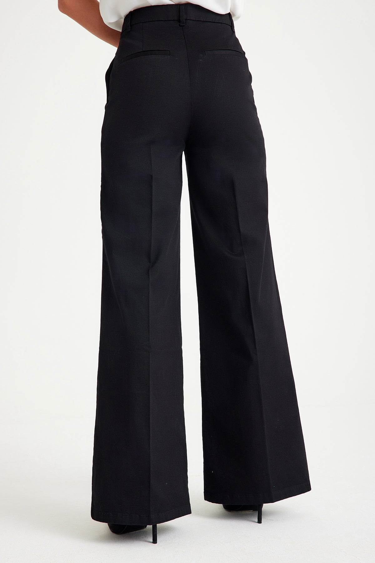 Black Ribbed Wide-Leg Women's Trousers