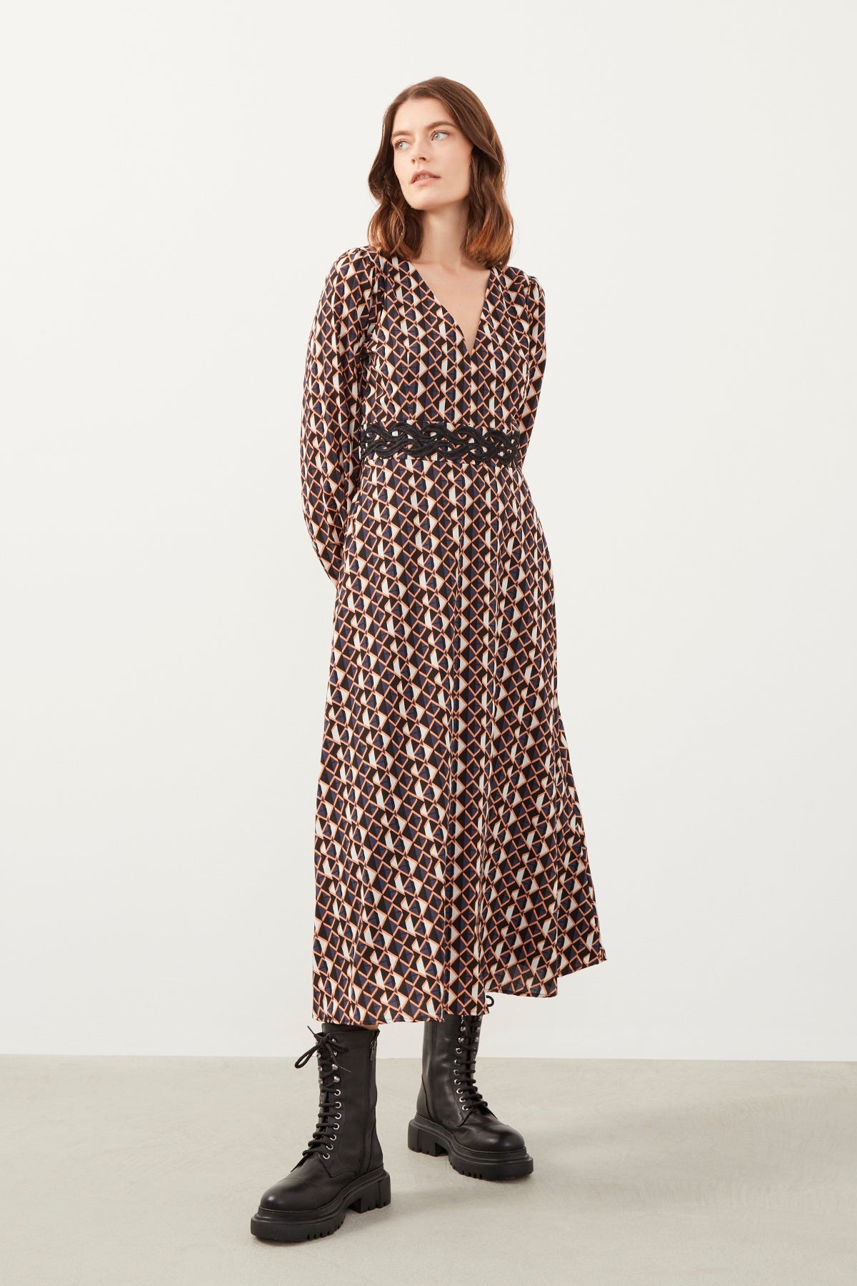 Brown Patterned V-Neck Long Sleeve Dress
