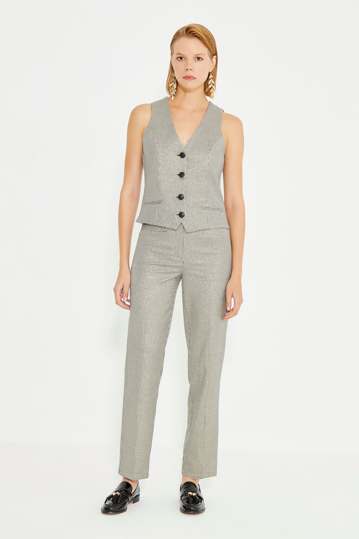 Houndstooth Patterned Front Button Closure Lined Women's Vest