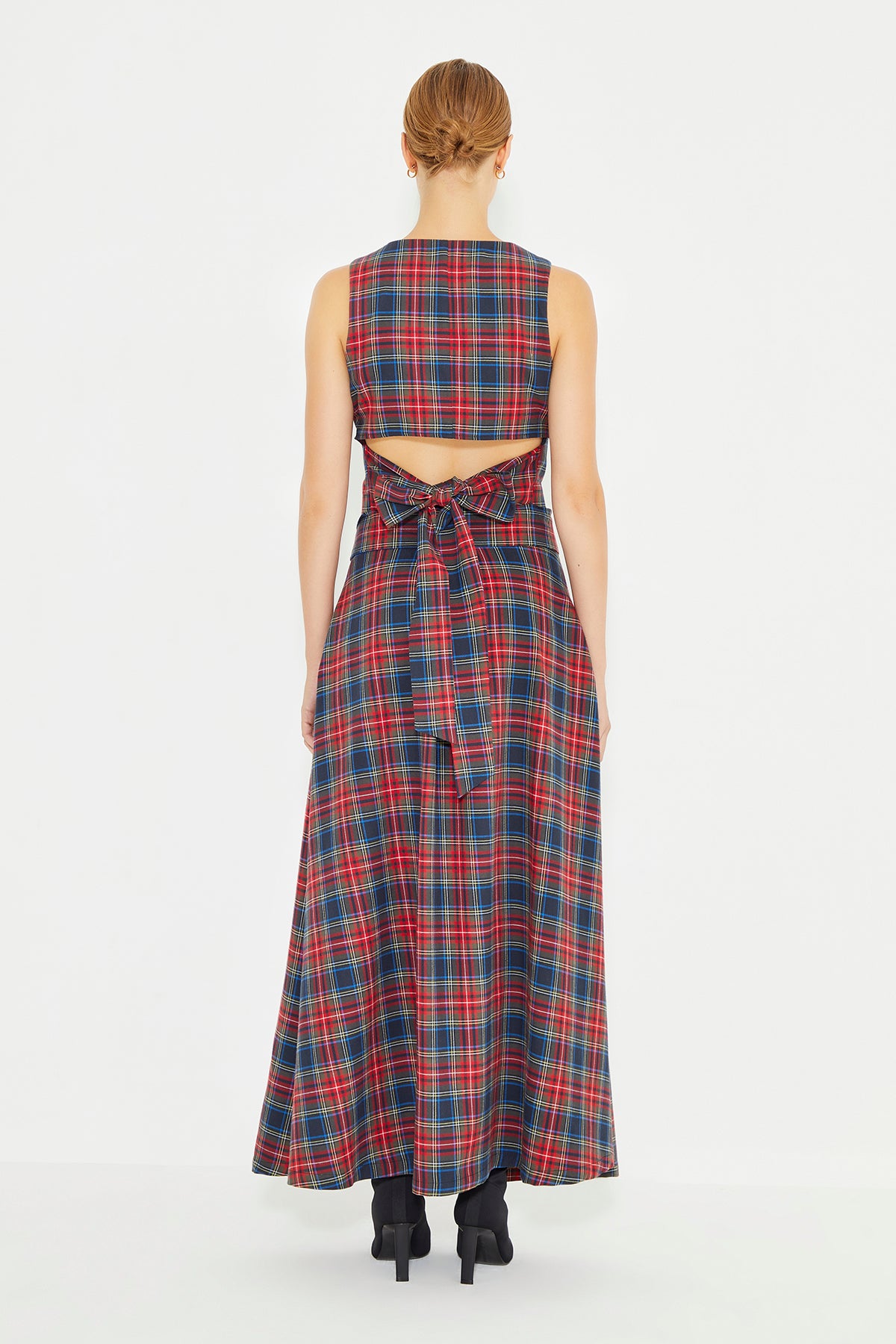 Red And Navy Blue Plaid Self Fabric Belted Pleated Maxi Skirt