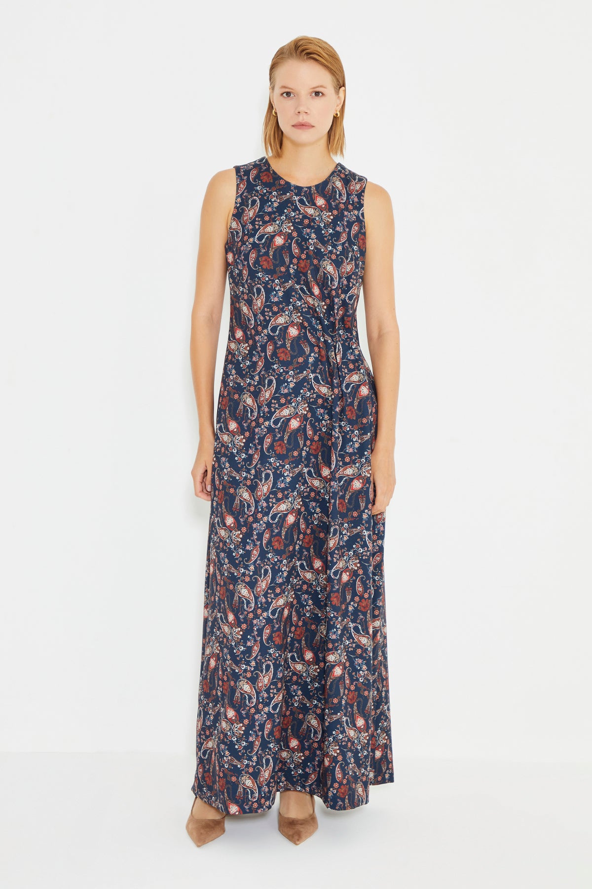 Paisley Print Sleeveless Side Gathered Long Dress
