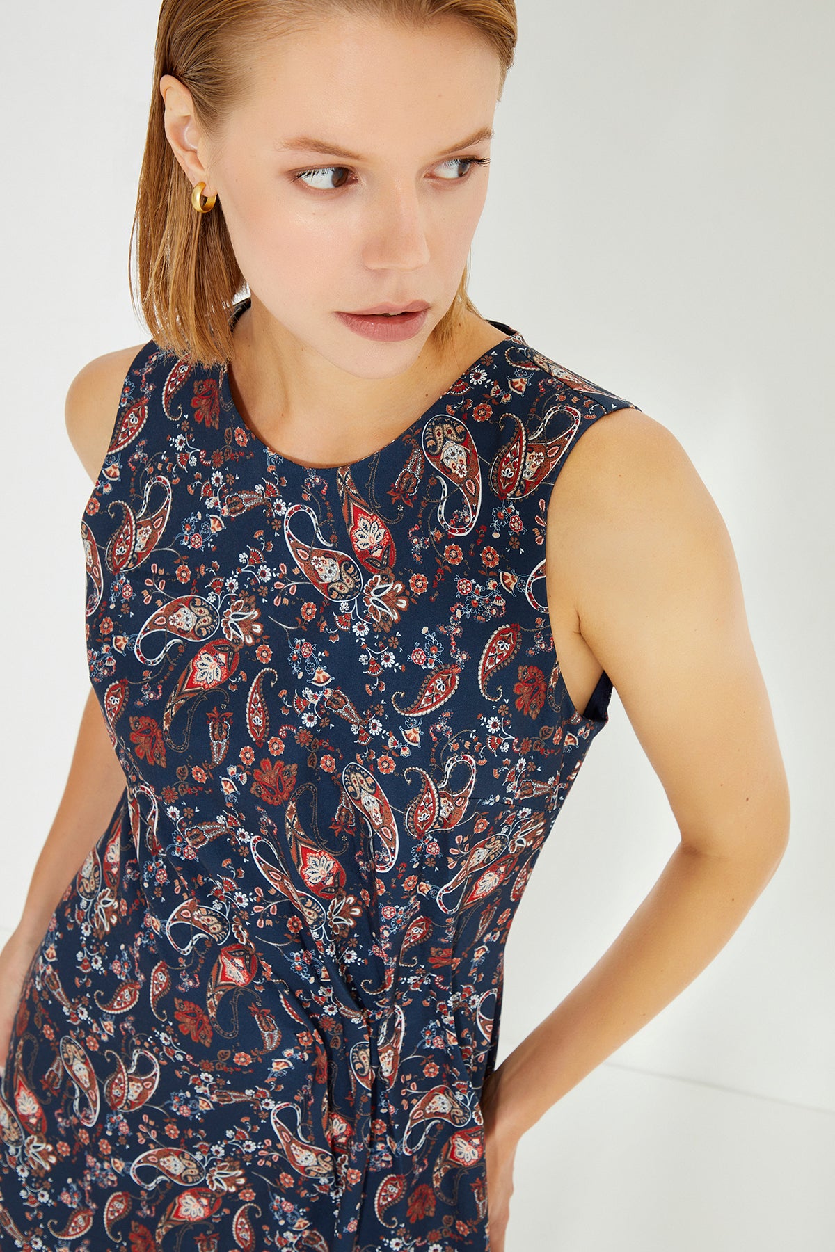 Paisley Print Sleeveless Side Gathered Long Dress