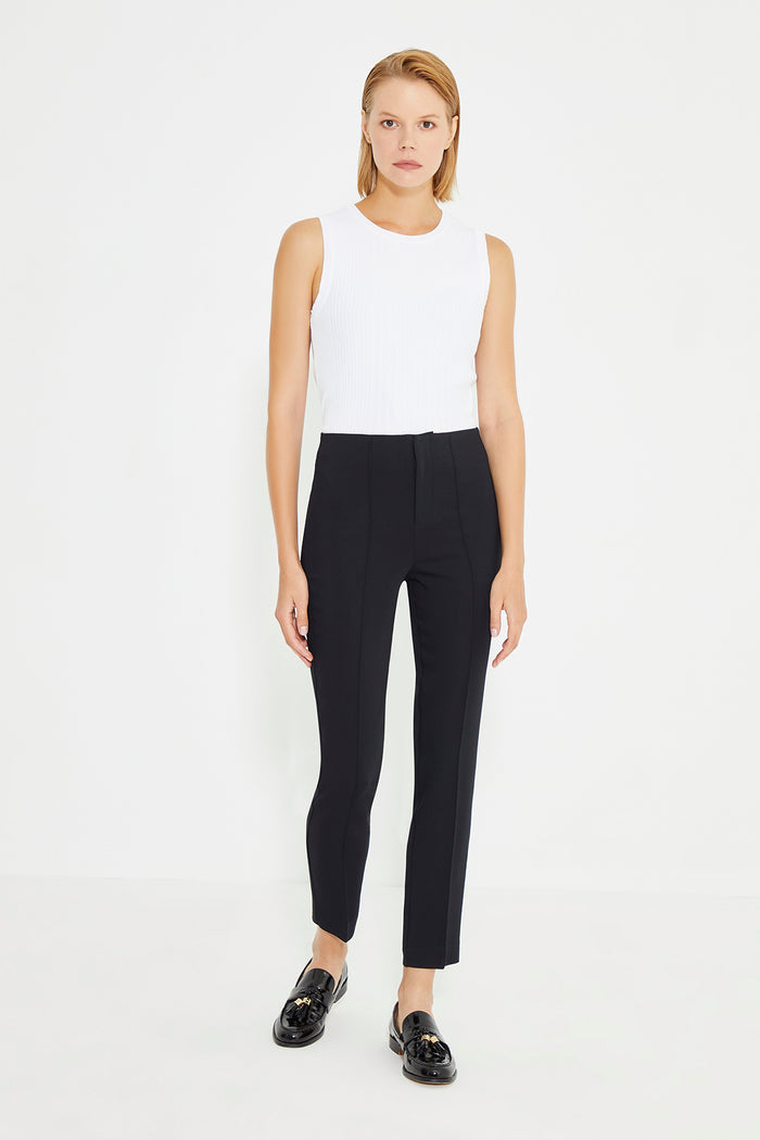Black Front Rib Detail Carrot Fit Women's Trousers
