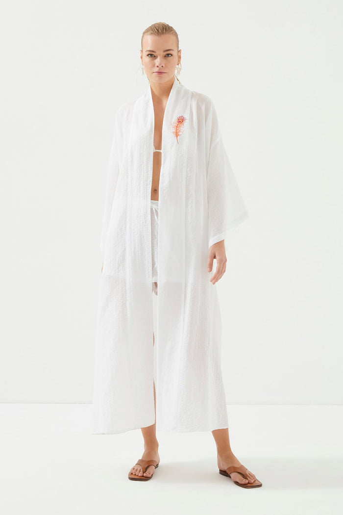 Beyaz Nakış Detay Şal Yaka Kuşaklı Maxi Kadın Kimono