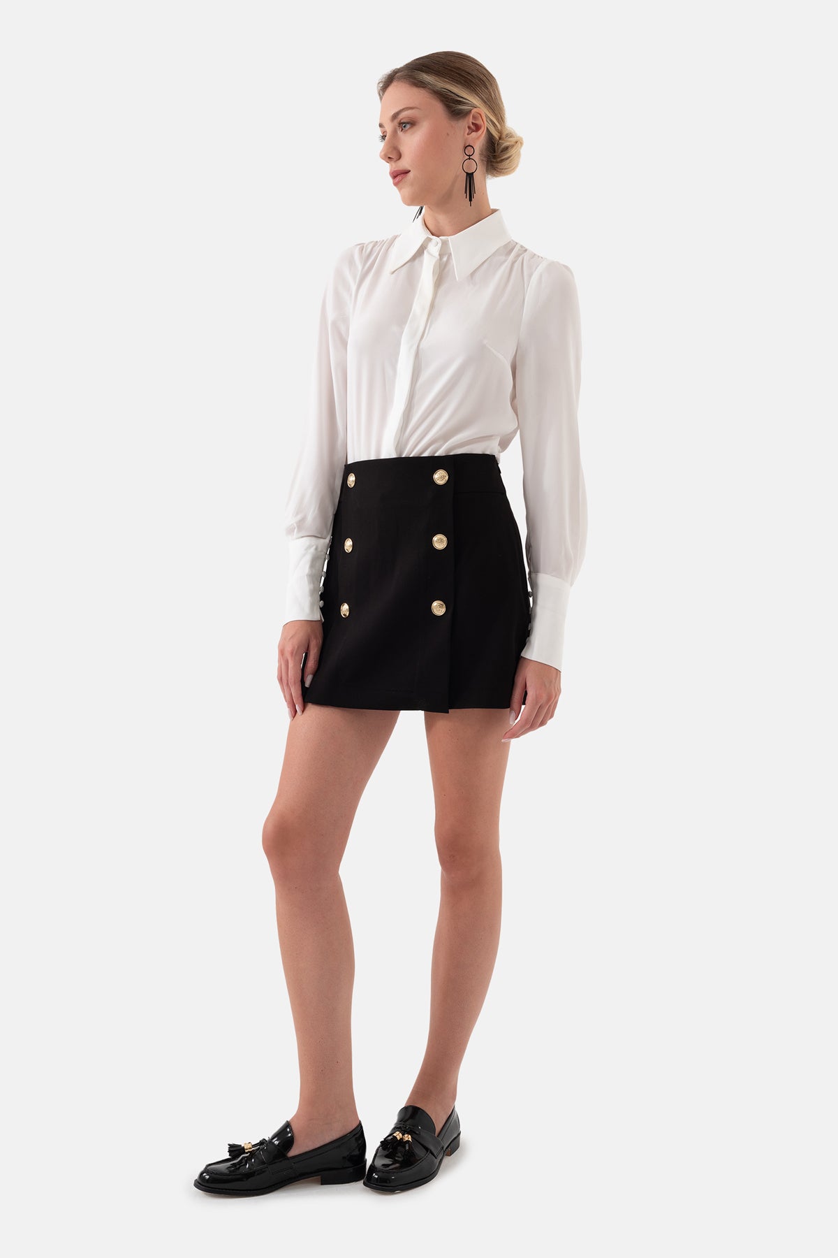 Black Snap Detailed Mini Skirt