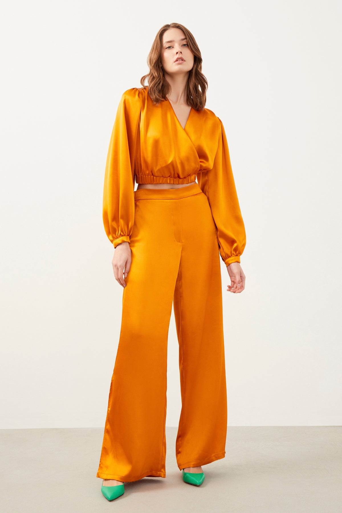 Mustard jumpsuit hot sale zara