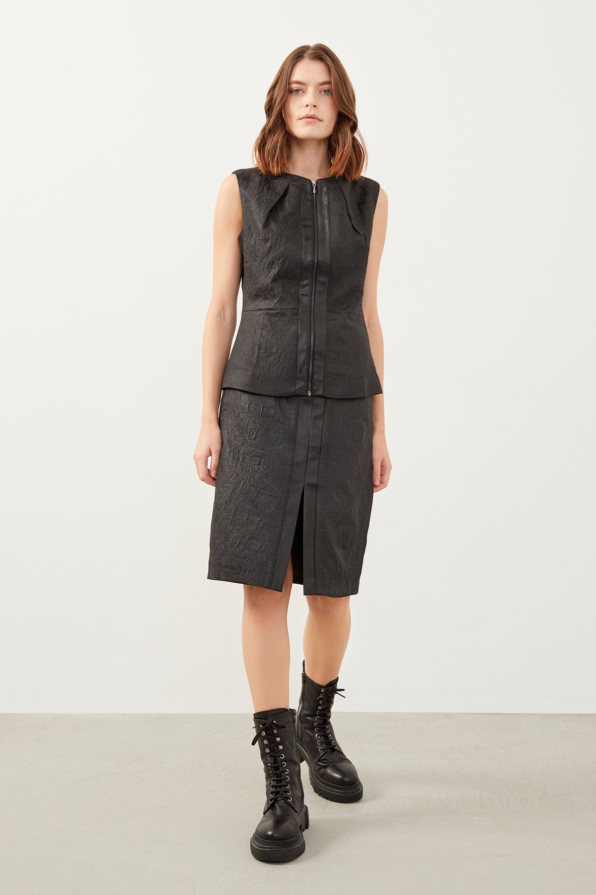 Black Zippered Leather Detailed Mini Skirt