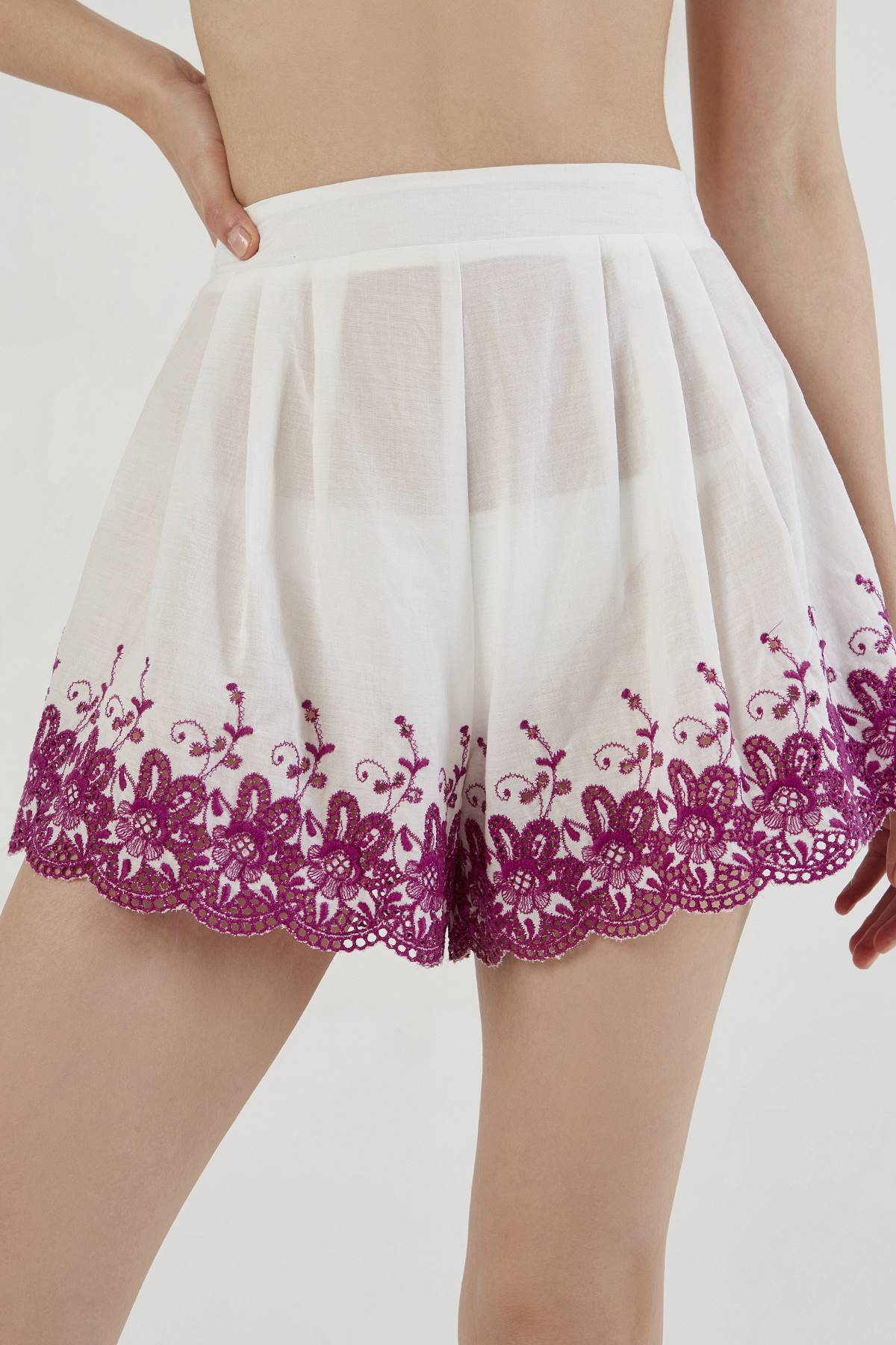 Purple Embroidery White Shorts